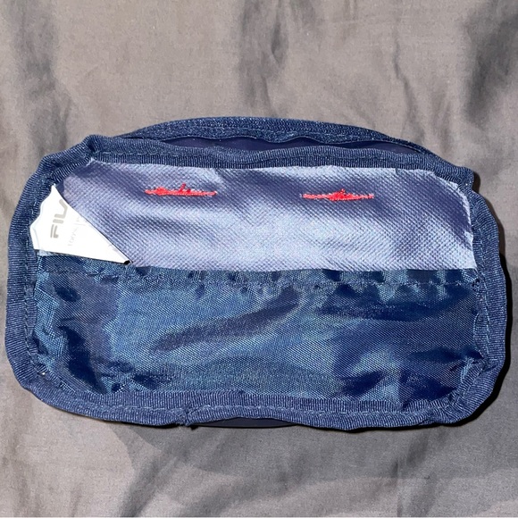 Brand New Never Used Fila “Trap Sack” - Picture 6 of 10